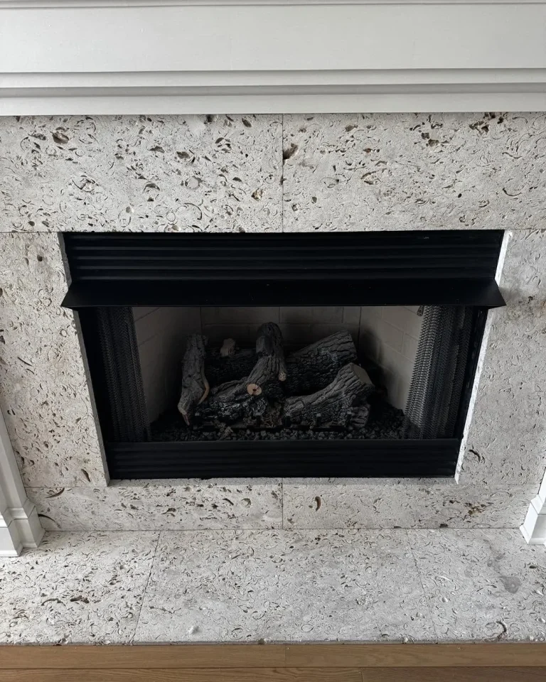 Vent free gas fireplace replaced with a Valor GE3 electric fireplace