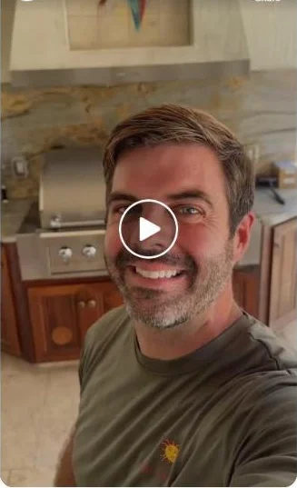 Video thumbnail: Outdoor Kitchen Retrofit With an Artisan 42" Grill and Kegerator